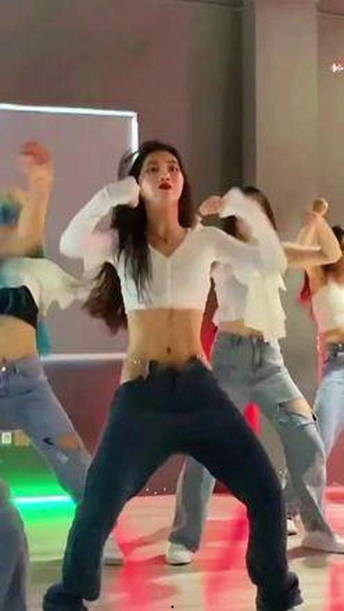 小抓夹明星视频,揭秘短视频背后的明星魅力